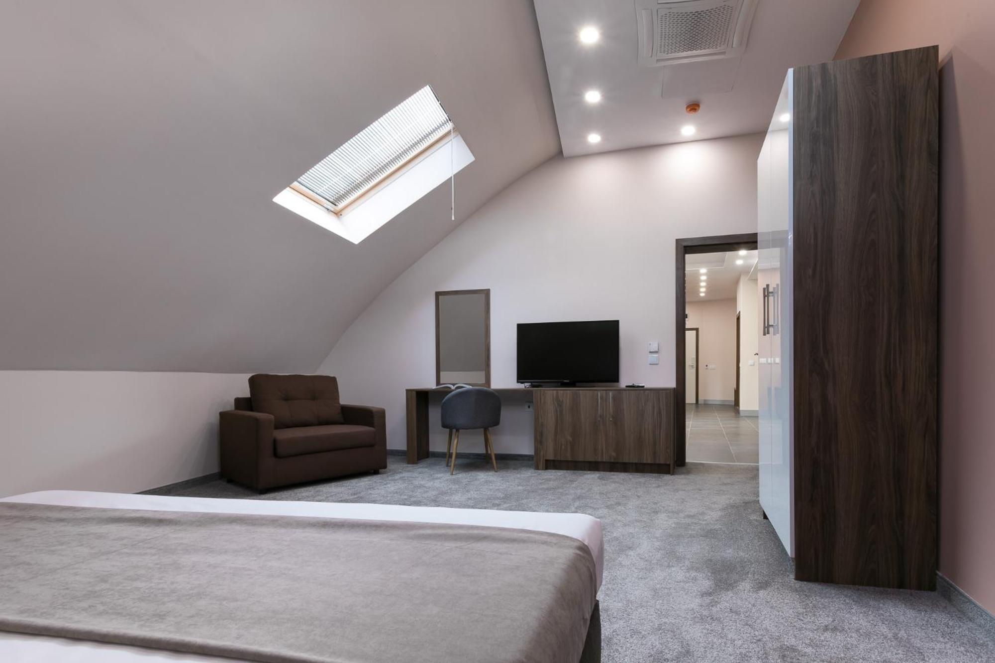B1 Boutique 4*